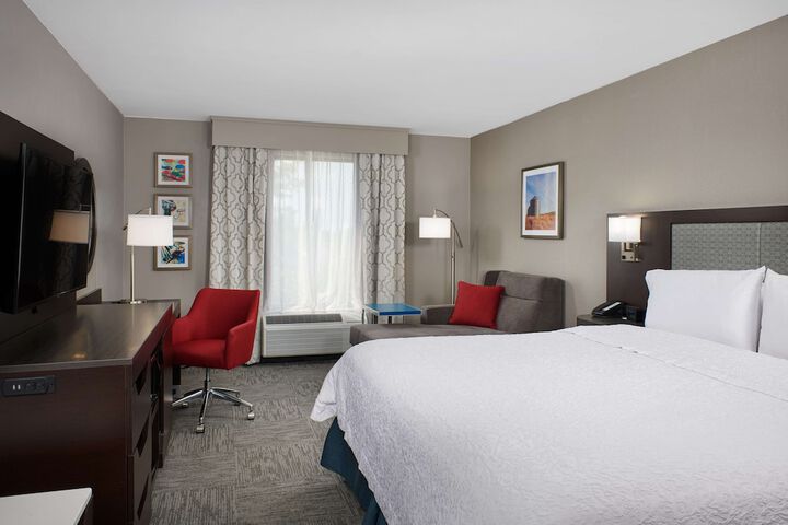 Room 6 of 24