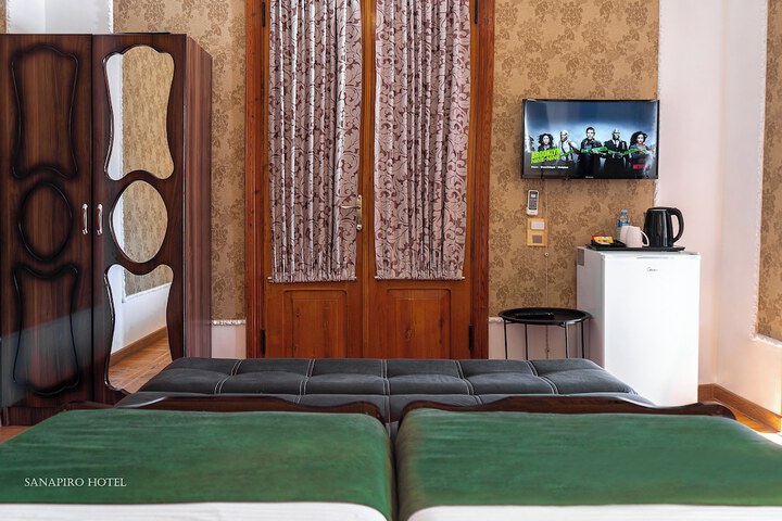 Room 40 of 81
