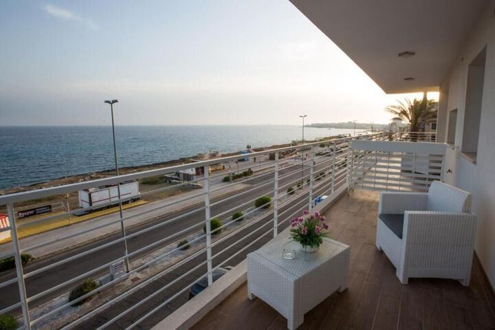 Terrace/Patio 13 of 56