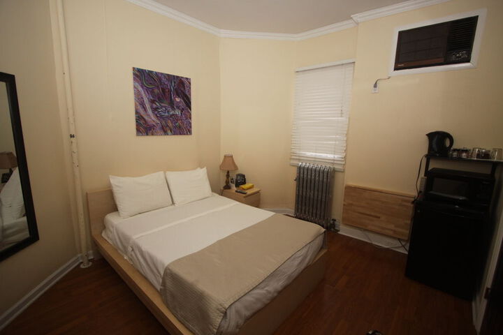 Room 2 of 46