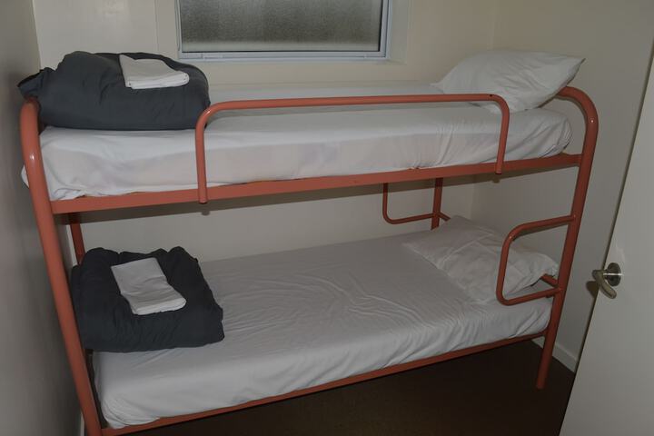 Room 16 of 51