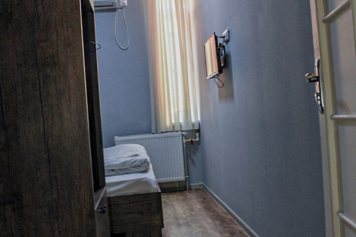 Room 29 of 56