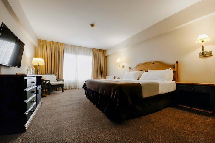 Room 50 of 125
