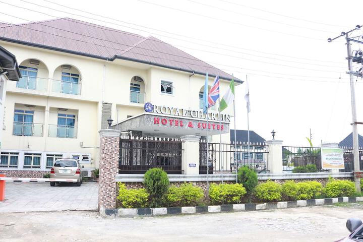 Royal Charlin Hotel and Suites