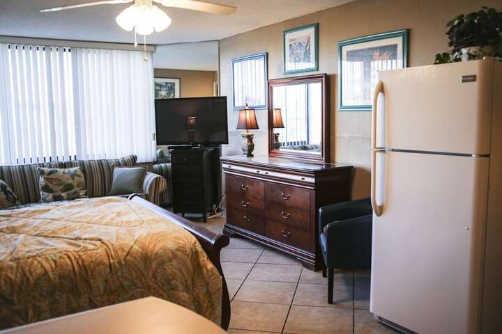 Room 25 of 59
