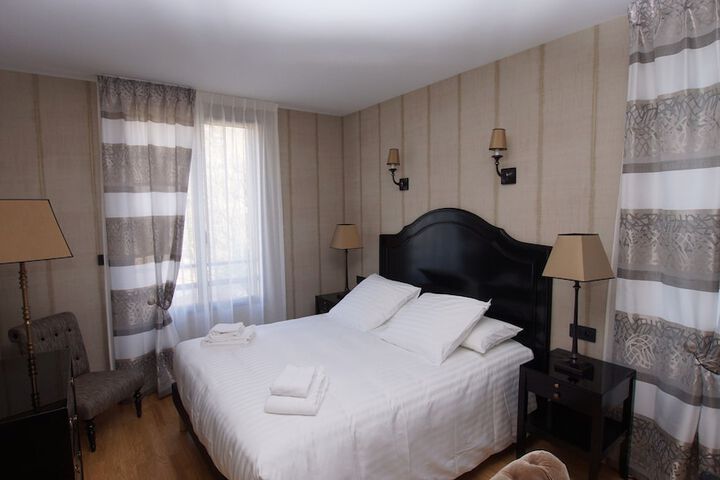 Room 60 of 103
