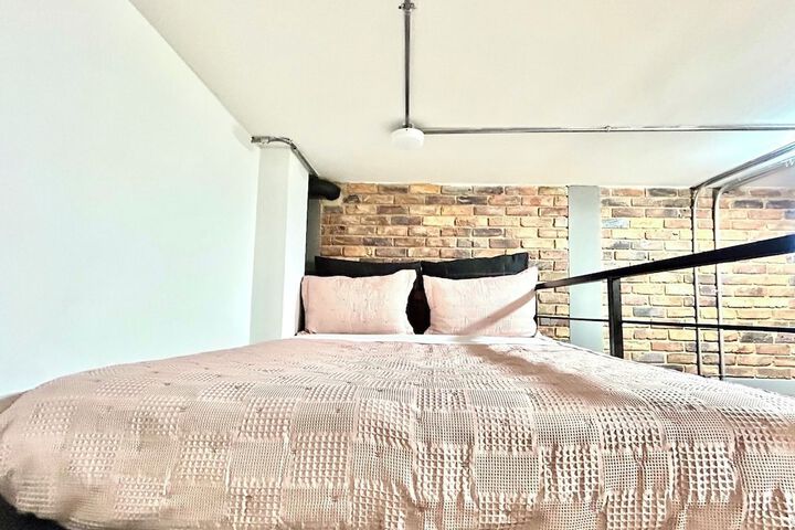 Room 15 of 58
