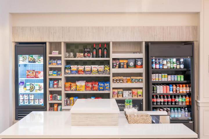 Snack bar