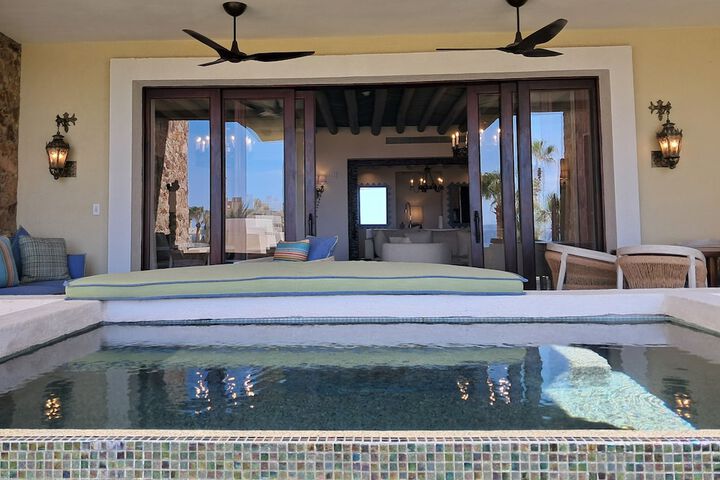 Pool 11 of 34