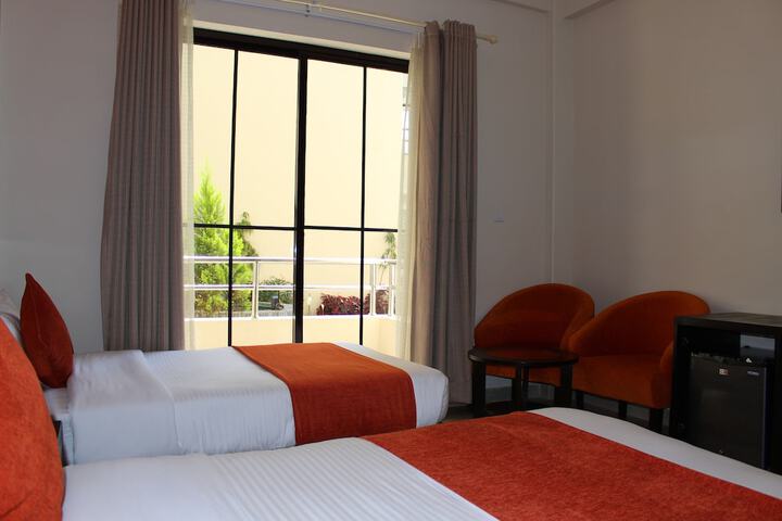 Room 15 of 62
