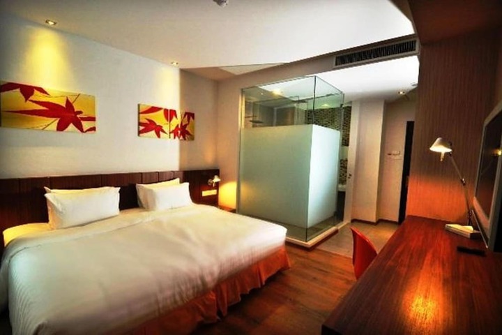 Room 12 of 55