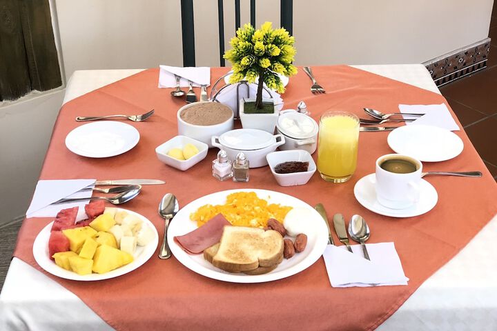 Breakfast/Coffee Service 43 of 48