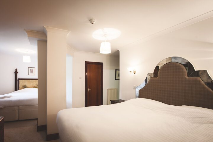 Room 11 of 70