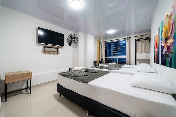 Room 43 of 122