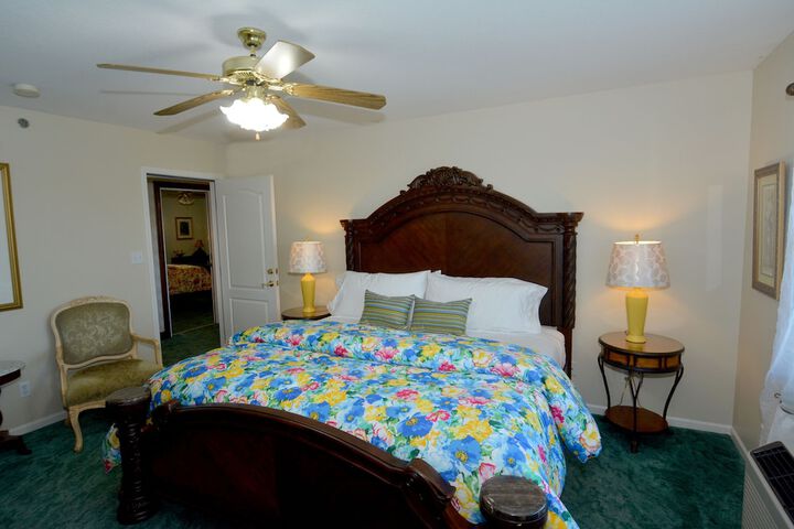 Room 10 of 41