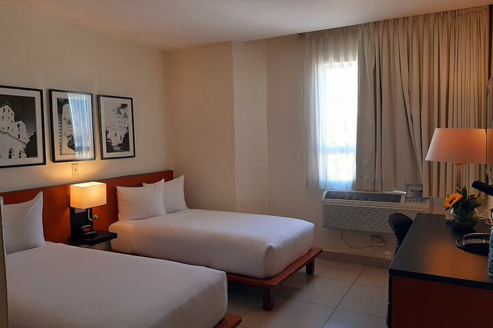 Room 8 of 51