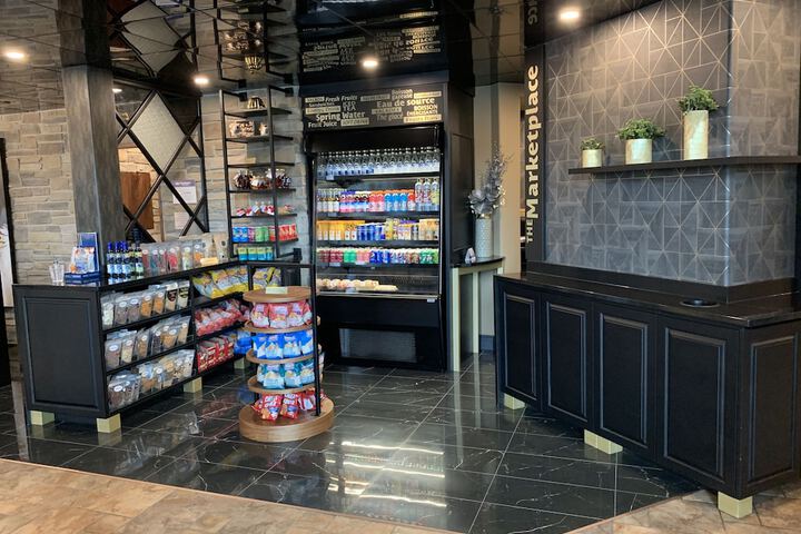 Snack bar
