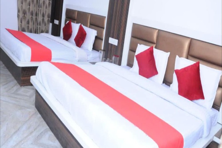 Hotel lords Paradise