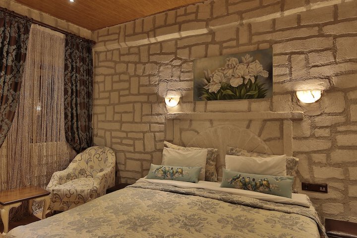 Room 15 of 56