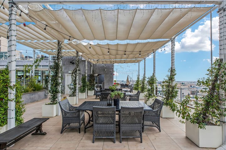 Terrace/Patio 501 of 516