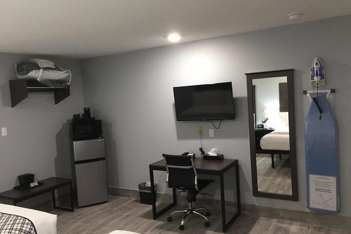 Room 4 of 22