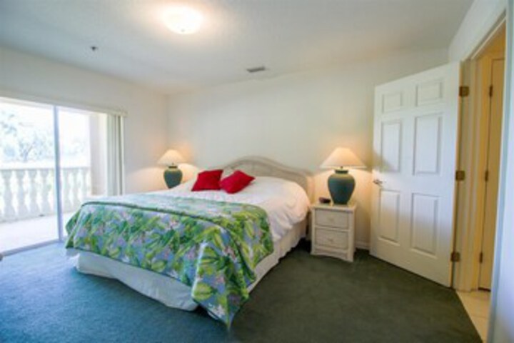 Room 36 of 38