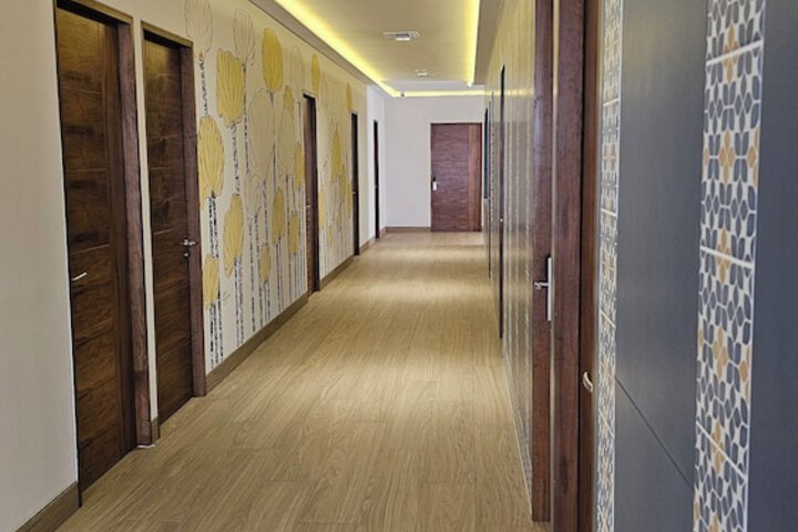 Ballroom/Hall 52 of 58