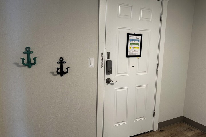 Room 26 of 134