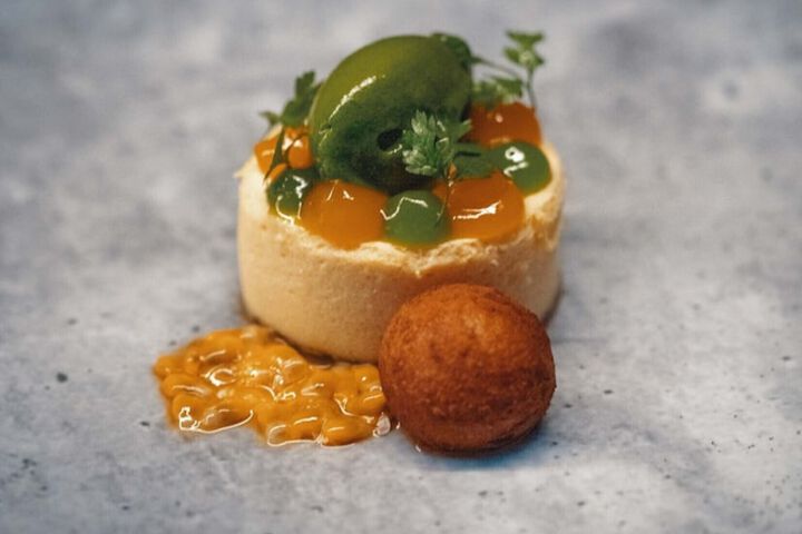 Dining 56 of 72