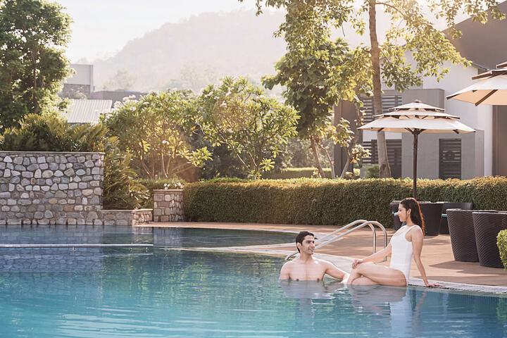 Pools & Facilities