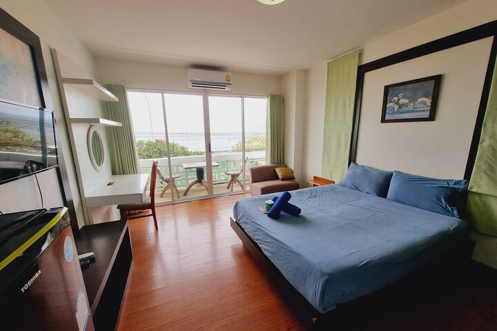Room 16 of 263