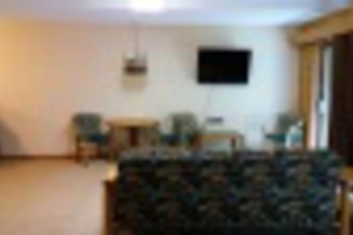 Room 160 of 348