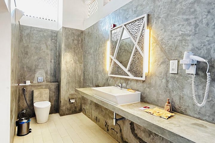 Bathroom Interior Photo