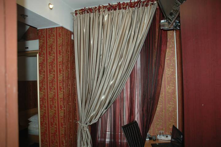 Room 21 of 41