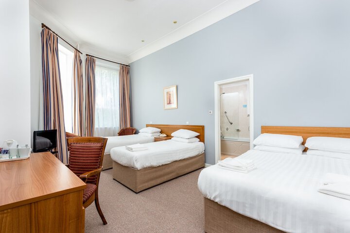 Room 14 of 41