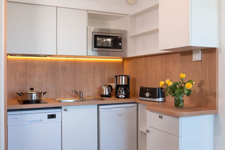 Private kitchenette