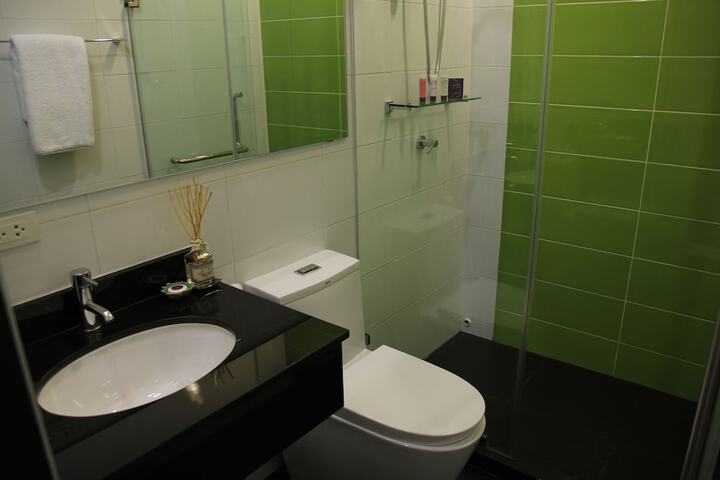 Room 20 of 36