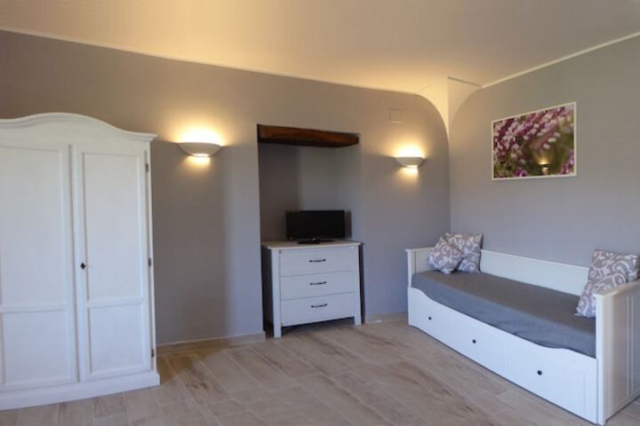 Room 6 of 40