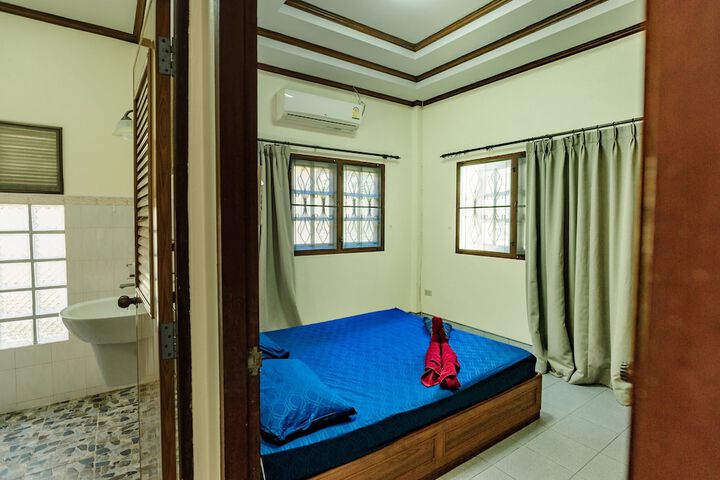 Room 10 of 59