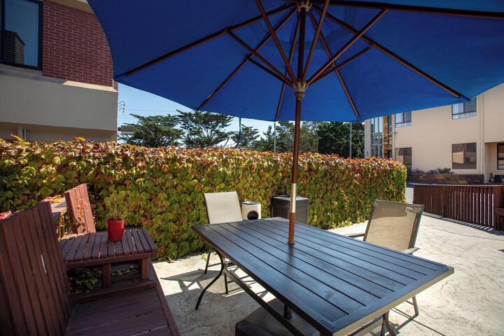 Terrace/Patio 6 of 9