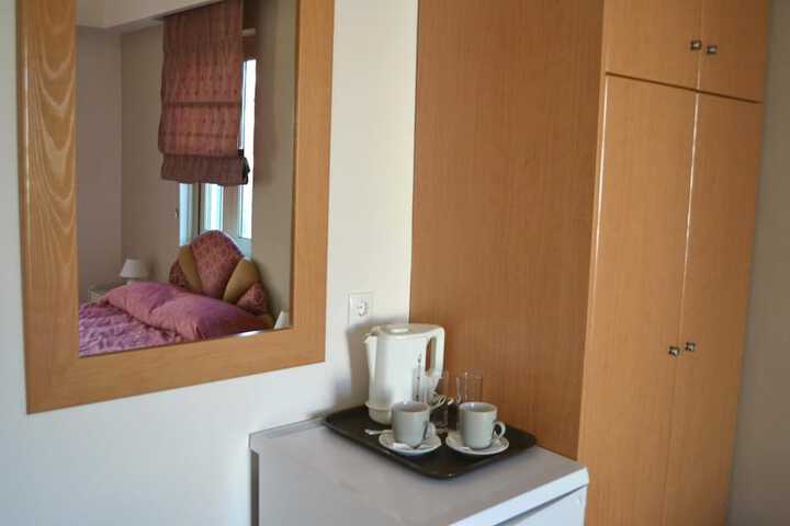 Room 7 of 60