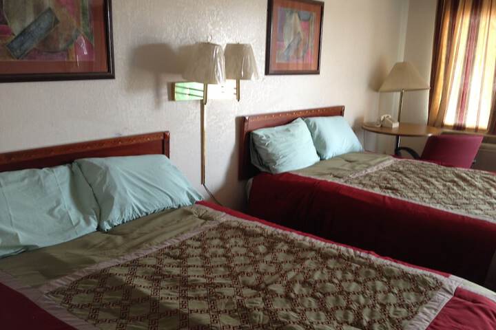 Room 12 of 20
