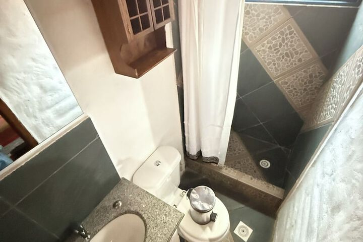 Room 68 of 150