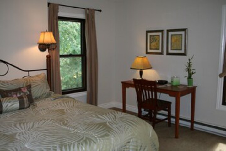 Room 62 of 111