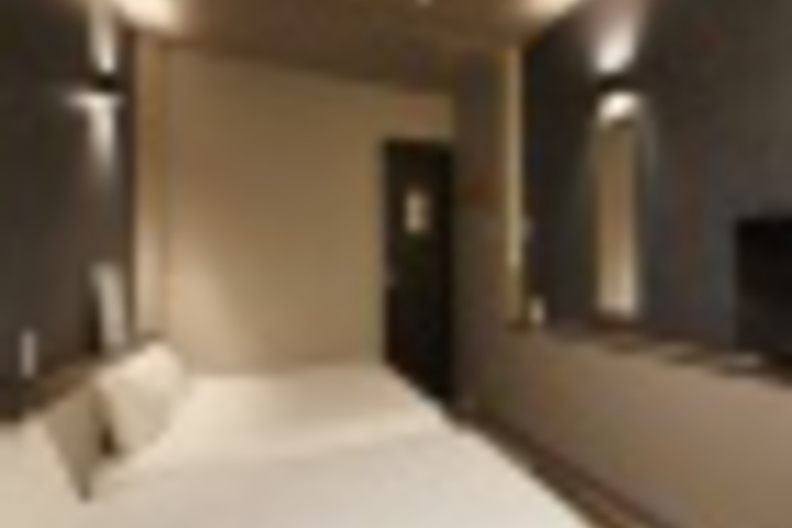 Room 74 of 288