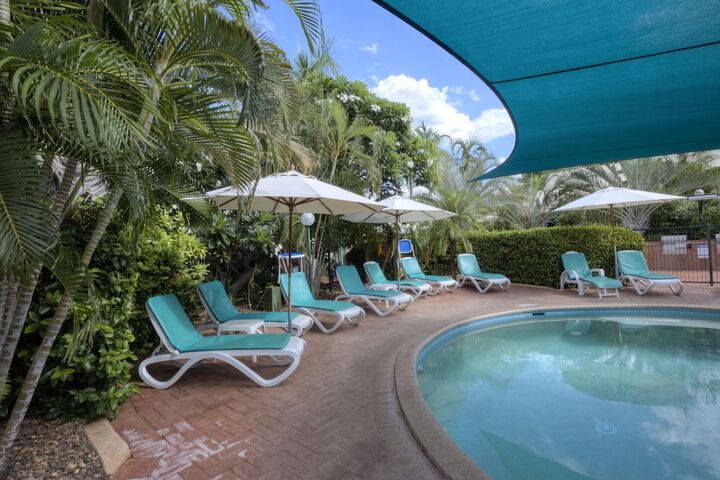 Hotel with Pool