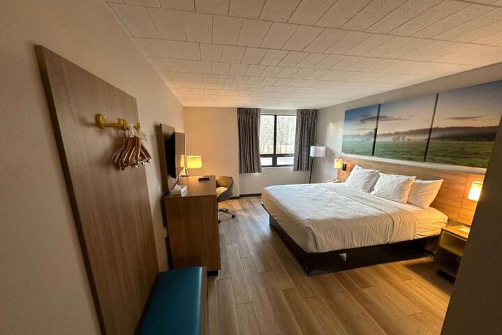 2 Double Beds (8 of 10)