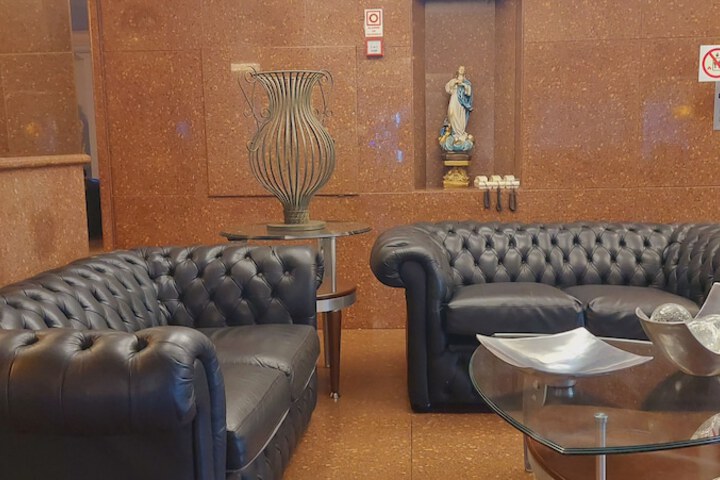 Hotel Interior 9 of 80