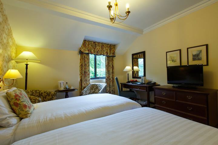 Room 7 of 60