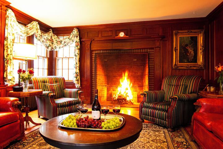 Hotel Interior 132 of 142